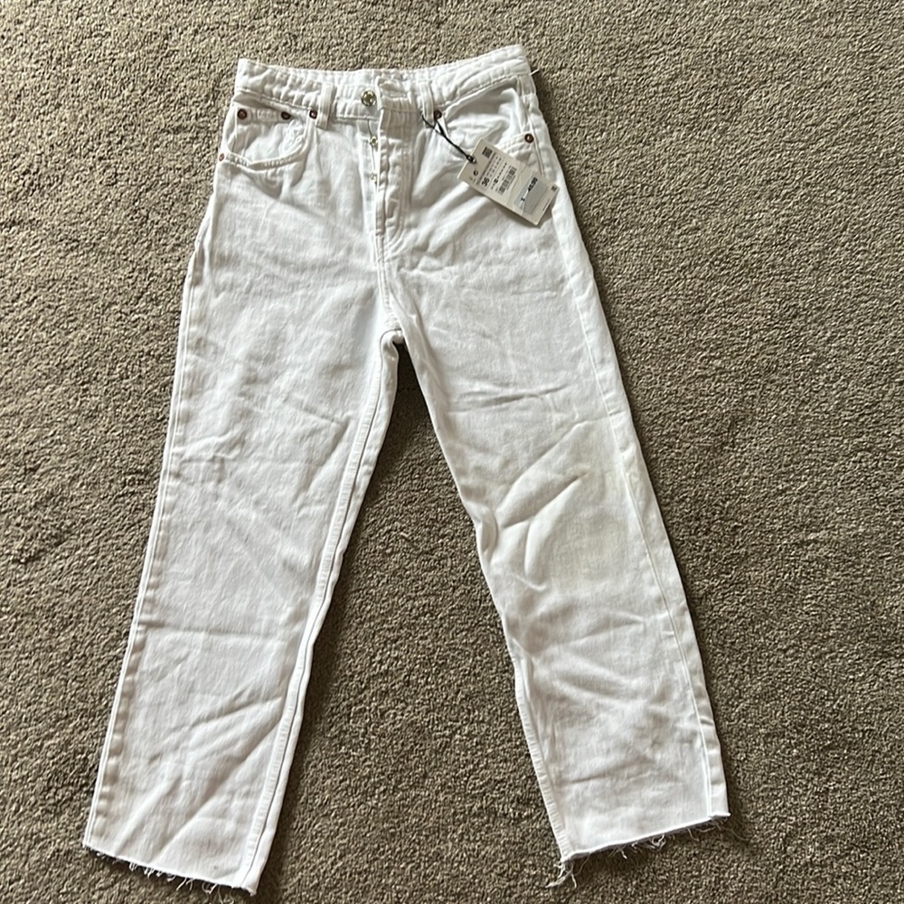 White Zara straight leg button-fly jeans - new with tags!